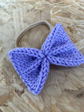 Load image into Gallery viewer, Knitted bow accessory